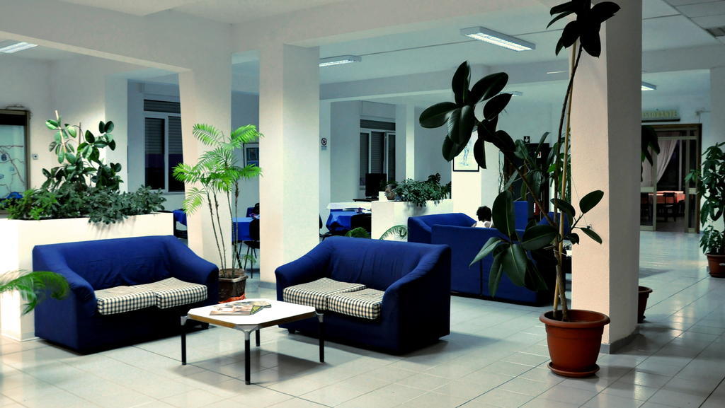 Albergo Riviera Spineta Battipaglia Exterior photo