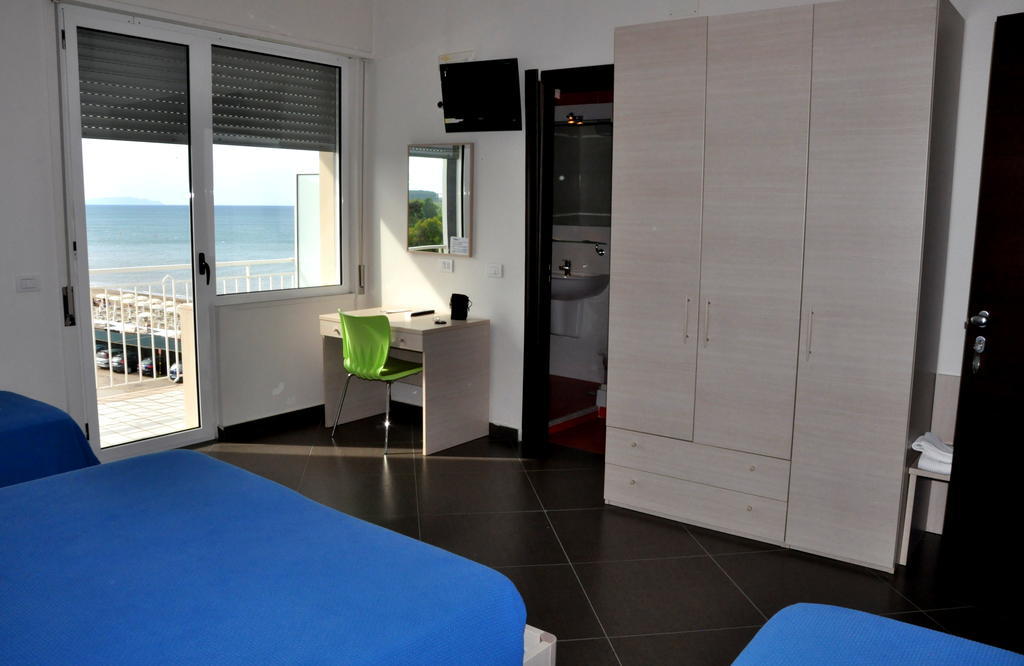 Albergo Riviera Spineta Battipaglia Exterior photo